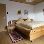 Haus Anton דירה *
