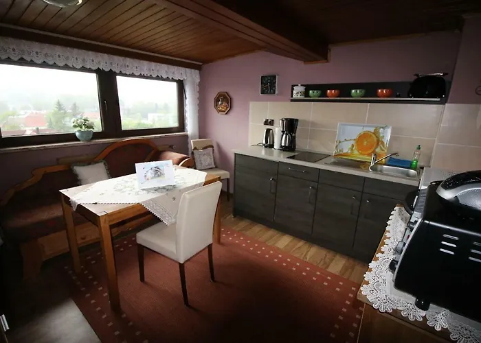 Haus Anton تزفيسل
